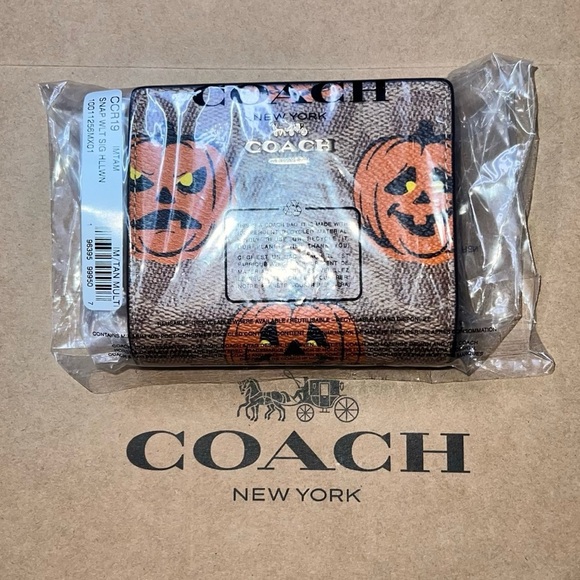 COACH Pumpkin Print Wallet CCR19 Signature Canvas Halloween 2025 NWT AUTHENTIC